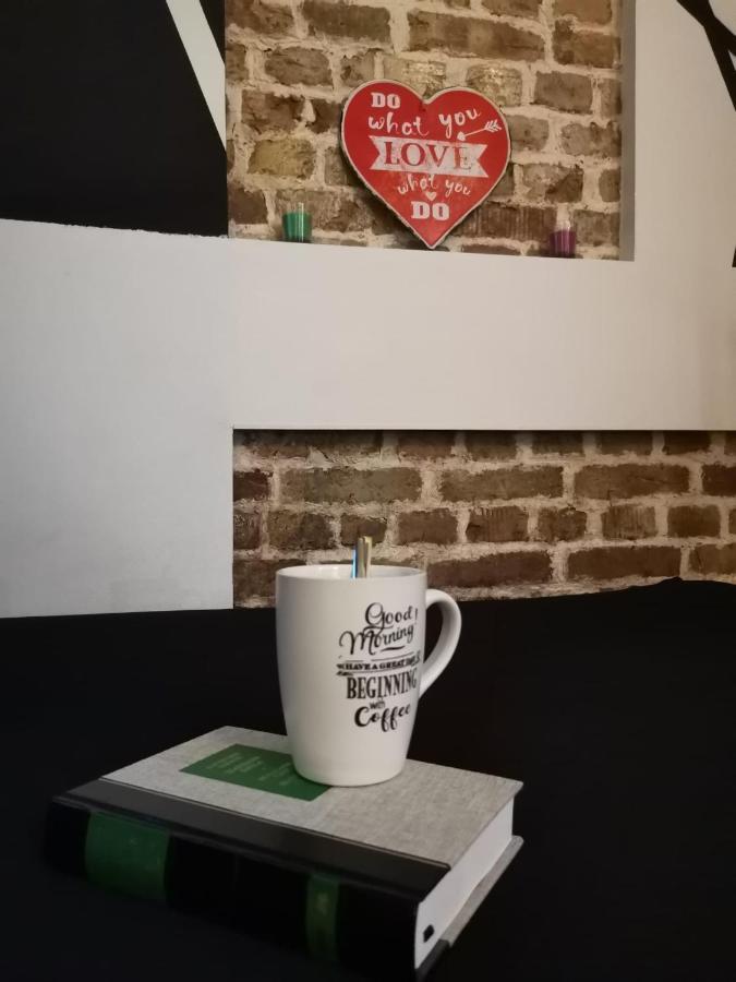 Studio Apartman Black & White Centar Sarajevo Free Parking Zewnętrze zdjęcie
