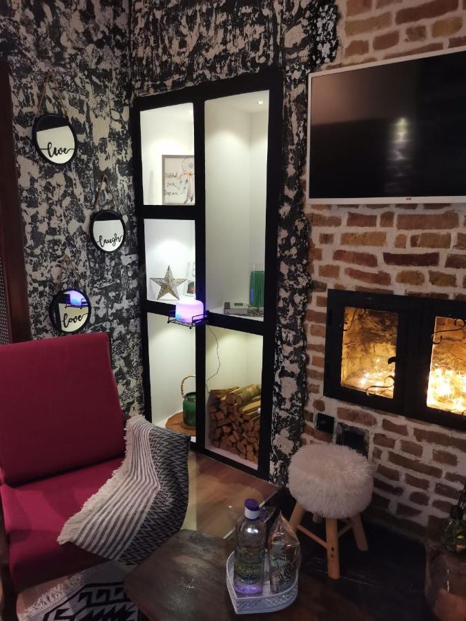 Studio Apartman Black & White Centar Sarajevo Free Parking Zewnętrze zdjęcie