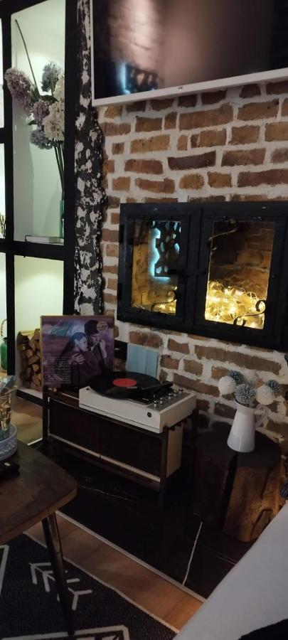 Studio Apartman Black & White Centar Sarajevo Free Parking Zewnętrze zdjęcie